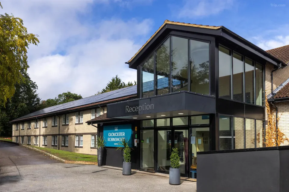 Gloucester Robinswood Hotel exterior with Robinswood Hill view